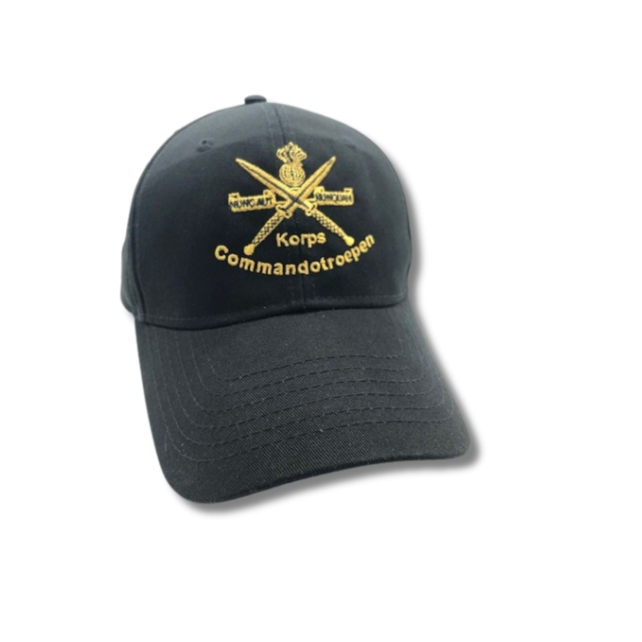 KCT cap met zwart geborduurd korpslogo en achterzijde Nunc Aut Nunquam
