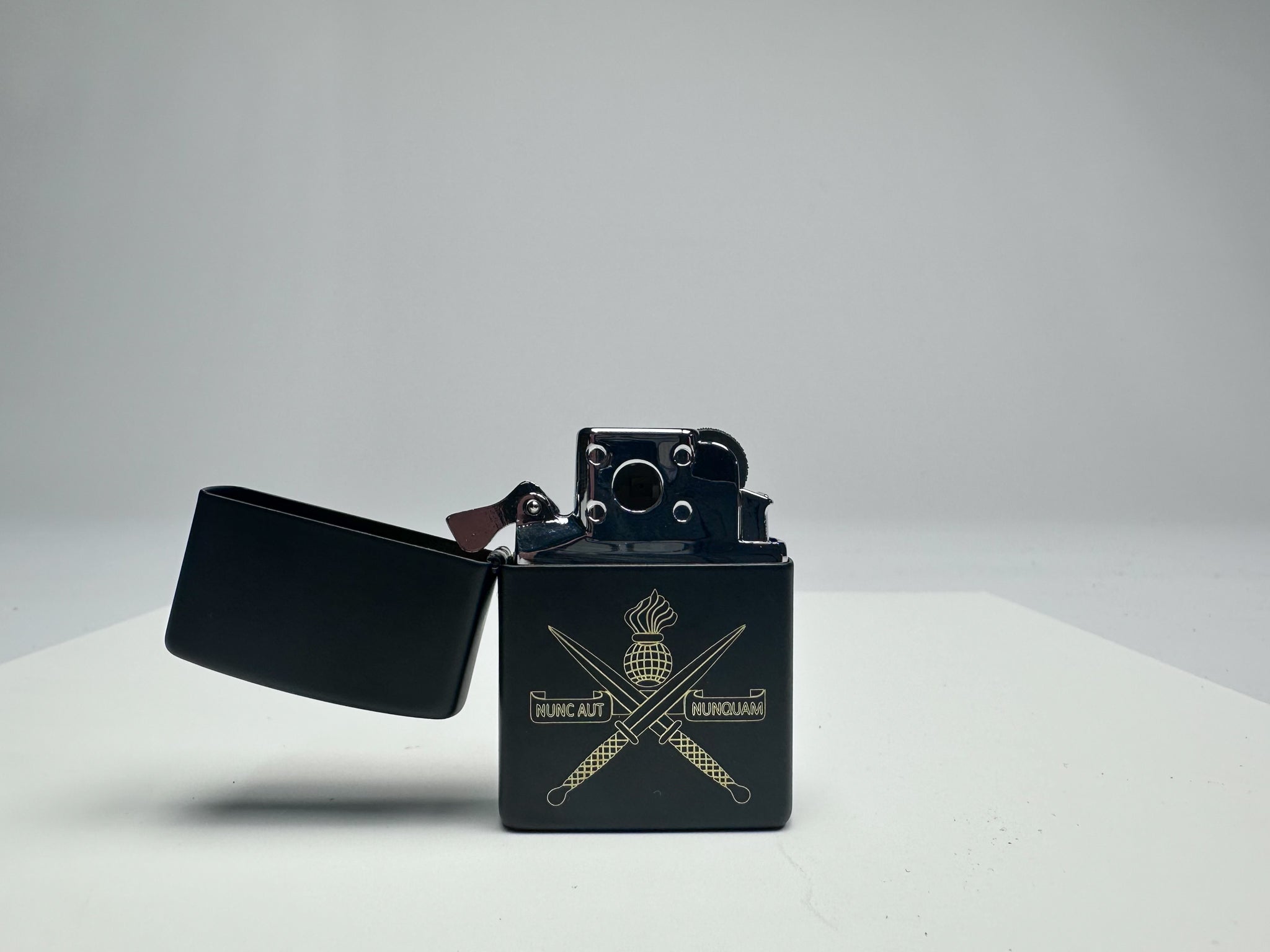 Zippo geopend
