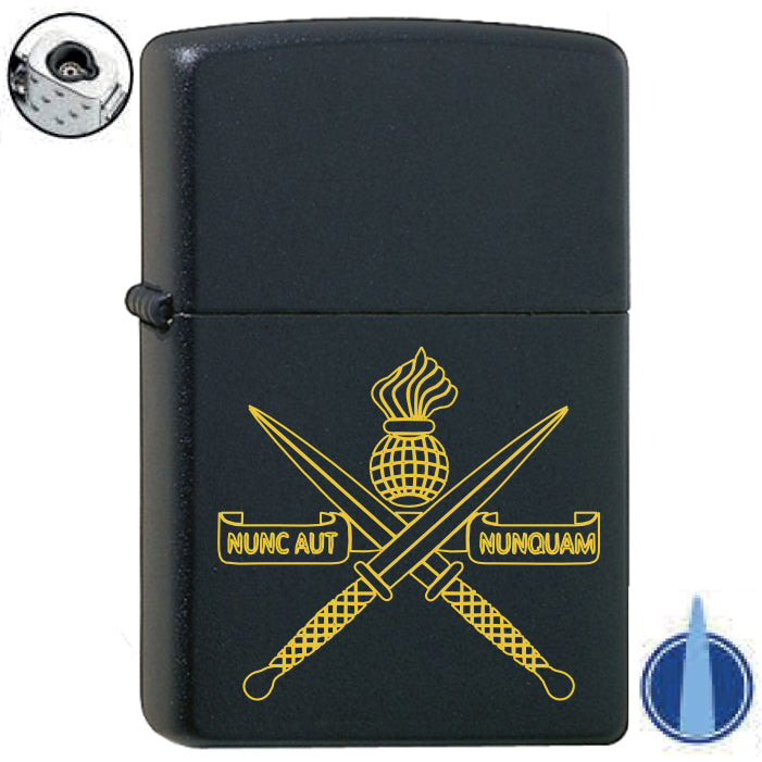 Zippo Aansteker met korpslogo mat zwart