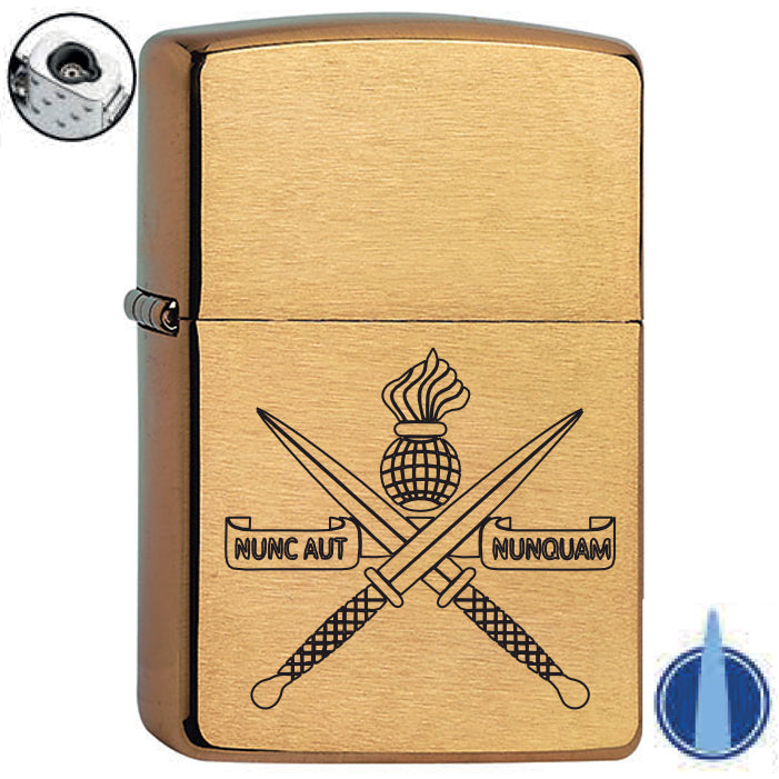 Zippo Aansteker met korpslogo Brass Brush goudkleur